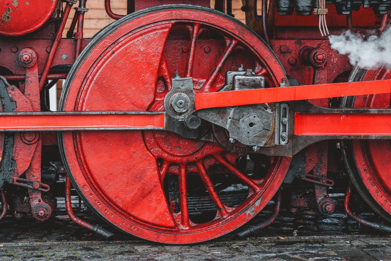 HOME 1 Trem histórico em movimento em parque temático