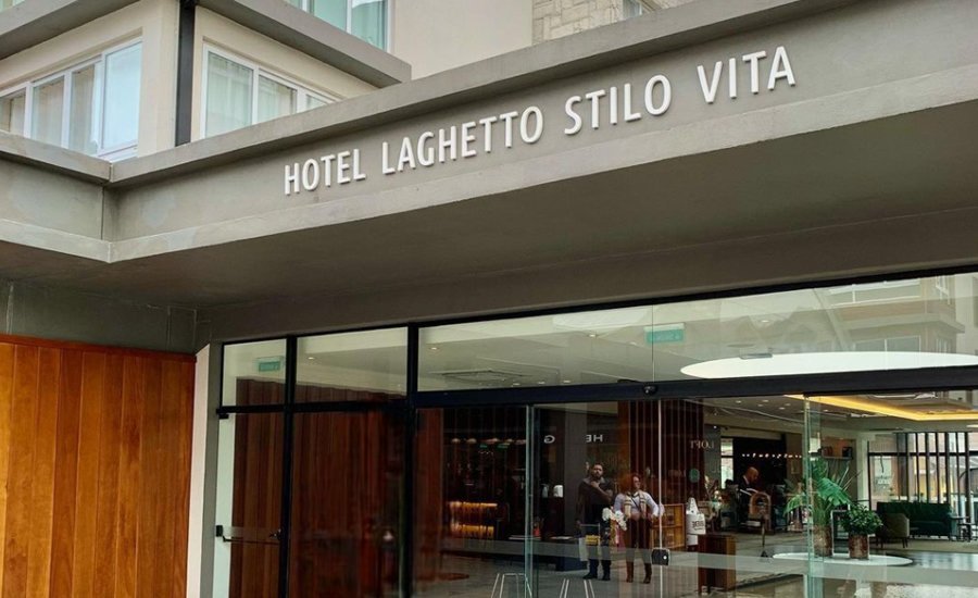 Onde se Hospedar em Gramado? 5 Sugestões de Hotéis 1 Hotel Laghetto Stilo Vita, foto da frente do hotel