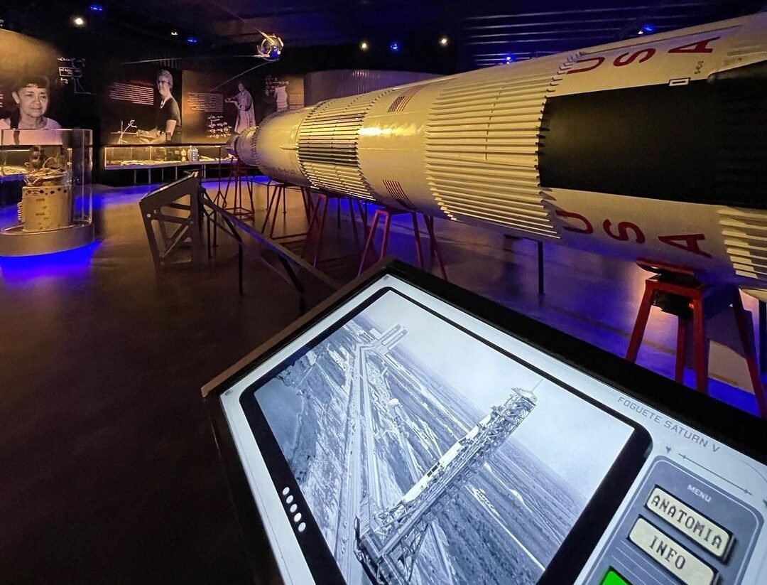Space Adventure de Canela: El museo de la NASA 3 Cohete expuesto en el Museo de la NASA